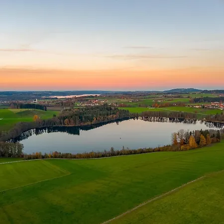 Moderne Mit Bergblick Und Grosser Terrasse Nahe Simssee, Chiemsee Und Autobahn A8 Salzburg - Muenchen Rohrdorf