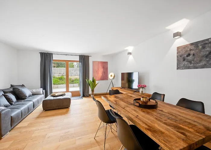 Moderne Mit Bergblick Und Grosser Terrasse Nahe Simssee, Chiemsee Und Autobahn A8 Salzburg - Muenchen