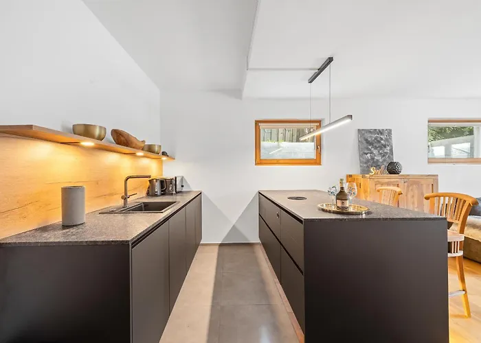 Moderne Mit Bergblick Und Grosser Terrasse Nahe Simssee, Chiemsee Und Autobahn A8 Salzburg - Muenchen Appartamento *
