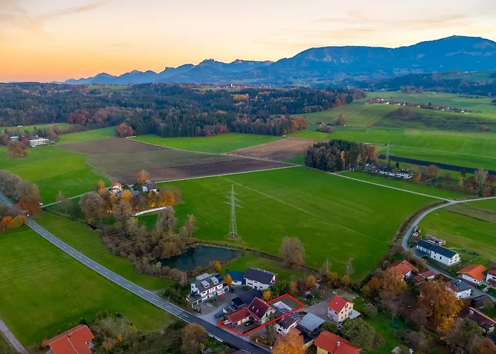Moderne Mit Bergblick Und Grosser Terrasse Nahe Simssee, Chiemsee Und Autobahn A8 Salzburg - Muenchen